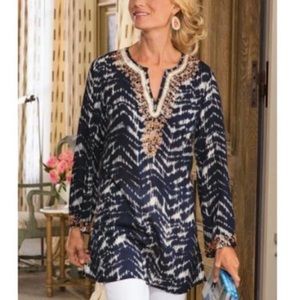 Soft Surroundings Akira Printed V-Neck Beaded Blouse/Top Women’s Size L